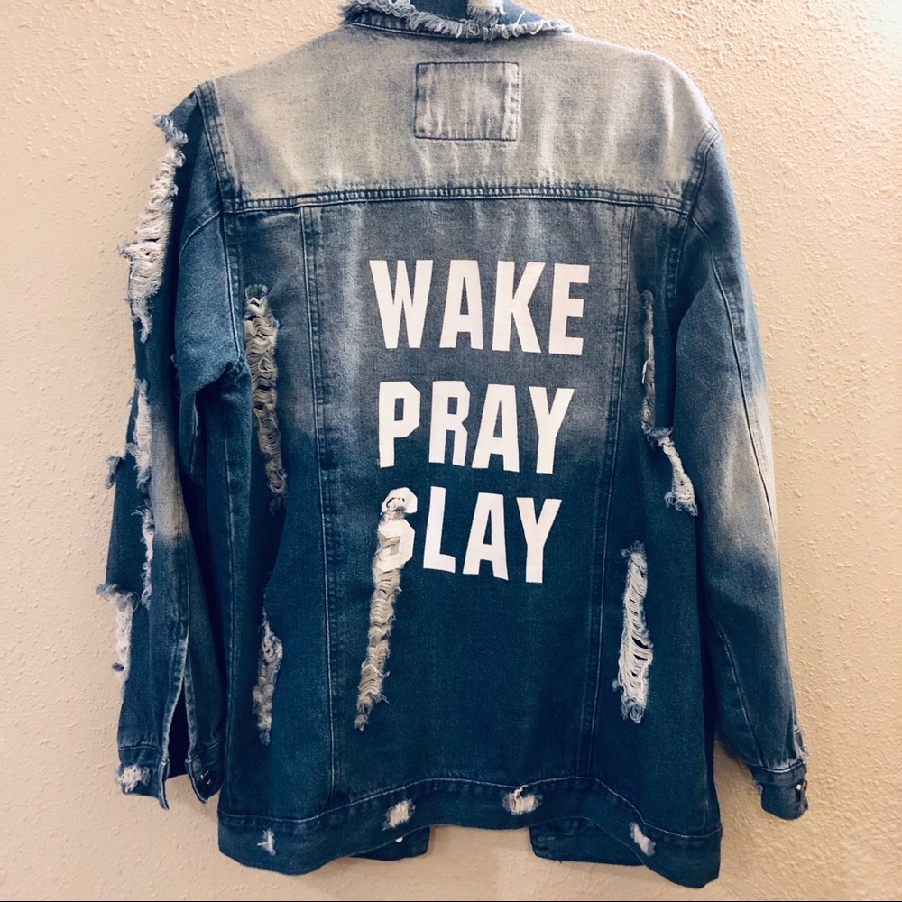 The Style between Us - Inspirational frayed jacket